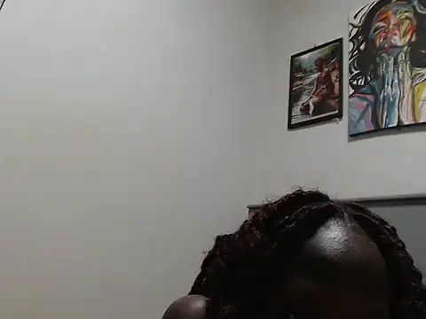 Snapshot of CandyLovesU2 chatting on December 2025 08:37:02 PM CandyLovesU2 online show from December 2025 08:37:02 PM