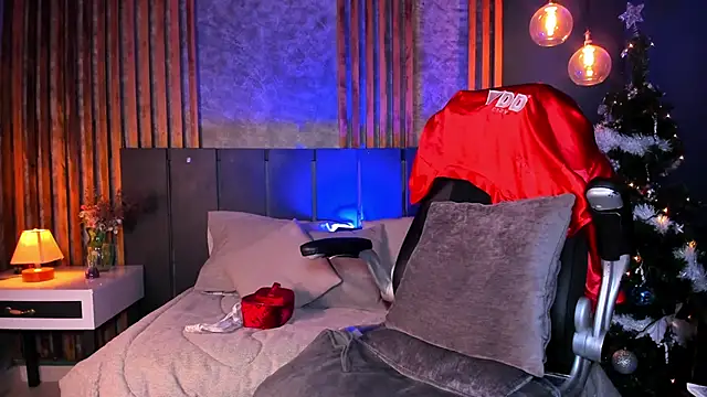 Snapshot of shanelhot chatting on December 2024 12:11:02 AM shanelhot online show from December 2024 12:11:02 AM