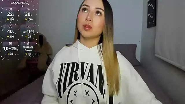 sophi mooreno online show from June 2026 03:29:02 AM