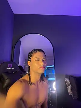 Snapshot of Lucas_eevans chatting on February 2026 12:56:02 PM Lucas eevans online show from February 2026 12:56:02 PM