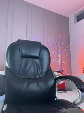 Frank Farrell online show from November 2025 08:10:01 PM