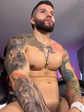 Snapshot of Frank_Farrell chatting on January 2026 07:52:01 PM Frank Farrell online show from January 2026 07:52:01 PM