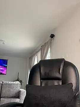 Snapshot of Frank_Farrell chatting on February 2026 09:31:01 PM Frank Farrell online show from February 2026 09:31:01 PM