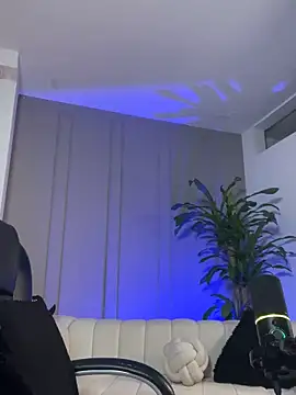 Frank Farrell online show from April 2026 07:37:01 PM
