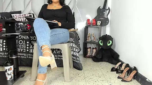 MirandaHaguen online show from April 2026 08:59:02 PM