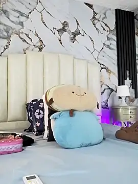 mollieblue69 online show from November 2025 12:56:01 PM