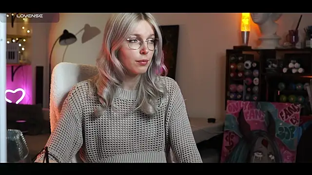 yourprettykate online show from January 2025 07:05:01 PM