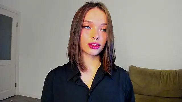 Snapshot of Kossie_ chatting on November 2025 09:47:01 PM Kossie online show from November 2025 09:47:01 PM