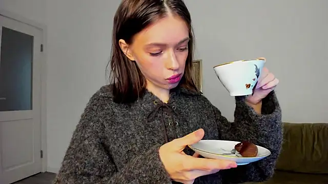 Snapshot of Kossie_ chatting on November 2025 08:32:01 PM Kossie online show from November 2025 08:32:01 PM