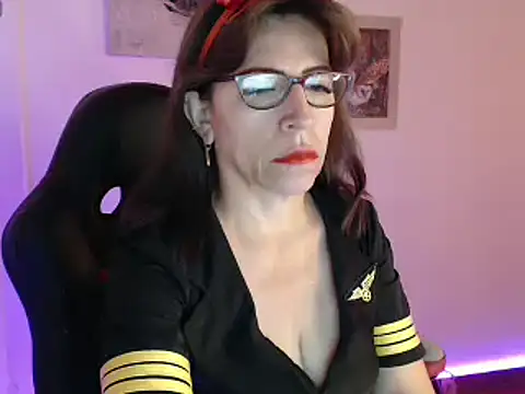 Chayla Ruiz online show from January 2025 01:53:02 PM