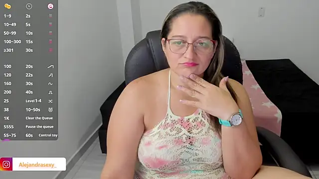 Snapshot of alejandra_milf_ chatting on April 2026 09:38:01 PM alejandra milf online show from April 2026 09:38:01 PM