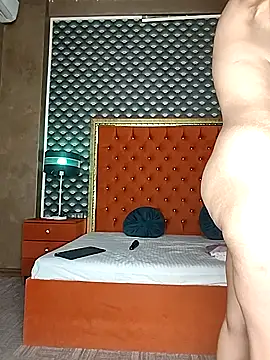 Snapshot of VallerieJones chatting on October 2025 12:06:02 PM VallerieJones online show from October 2025 12:06:02 PM