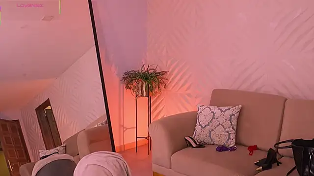 KateSunder online show from June 2026 10:06:02 AM