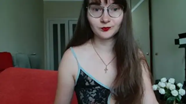 KiraGoldens online show from June 2026 06:36:02 AM