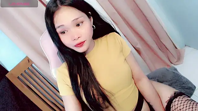 amomentoflust69 online show from May 2026 12:10:02 PM