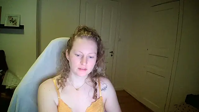 Snapshot of Girlnina-1995 chatting on March 2026 09:08:02 PM Girlnina-1995 online show from March 2026 09:08:02 PM