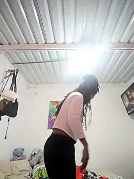 Bigassmommy x online show from February 2026 01:15:02 PM