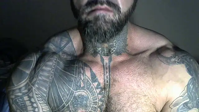 Snapshot of muscle1976 chatting on December 2024 03:36:02 AM muscle1976 online show from December 2024 03:36:02 AM