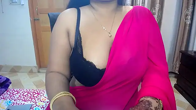 Snapshot of lady_maeda_ chatting on December 2024 04:36:01 PM lady maeda online show from December 2024 04:36:01 PM