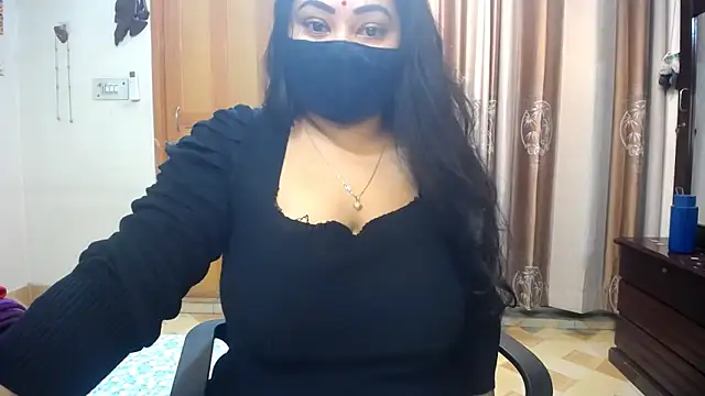 Snapshot of lady_maeda_ chatting on December 2024 10:55:02 PM lady maeda online show from December 2024 10:55:02 PM