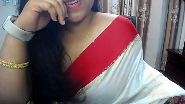 Snapshot of lady_maeda_ chatting on February 2025 06:48:02 PM lady maeda online show from February 2025 06:48:02 PM