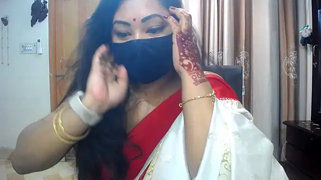 Snapshot of lady_maeda_ chatting on February 2025 09:54:01 PM lady maeda online show from February 2025 09:54:01 PM