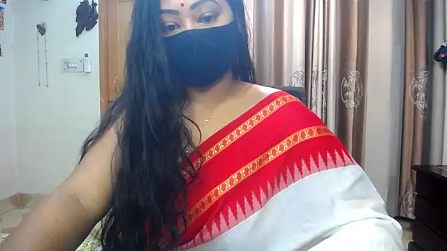 Snapshot of lady_maeda_ chatting on February 2025 10:03:02 PM lady maeda online show from February 2025 10:03:02 PM