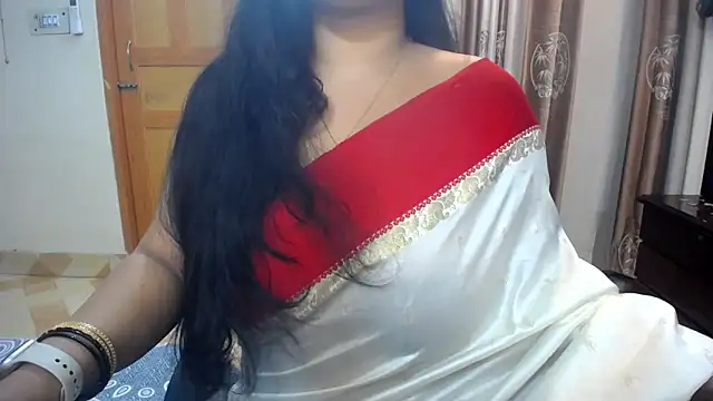 Snapshot of lady_maeda_ chatting on March 2025 05:27:02 PM lady maeda online show from March 2025 05:27:02 PM