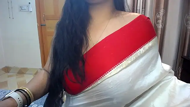 Snapshot of lady_maeda_ chatting on March 2025 09:40:02 PM lady maeda online show from March 2025 09:40:02 PM