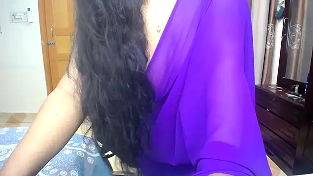 Snapshot of lady_maeda_ chatting on September 2025 06:52:02 PM lady maeda online show from September 2025 06:52:02 PM