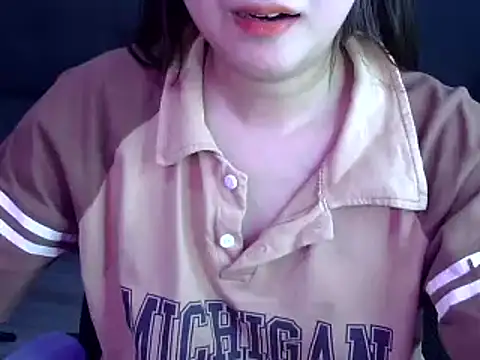 Bee 2k online show from October 2025 04:44:01 AM