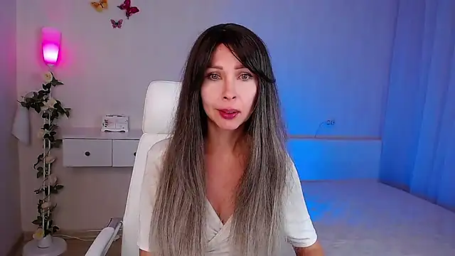 wendifoste online show from October 2025 05:34:01 PM