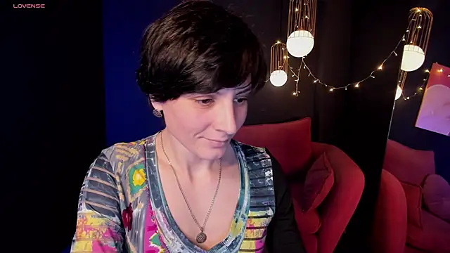 Snapshot of LorenDaze chatting on January 2025 01:49:01 PM LorenDaze online show from January 2025 01:49:01 PM