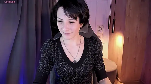 Snapshot of LorenDaze chatting on March 2025 01:49:01 PM LorenDaze online show from March 2025 01:49:01 PM
