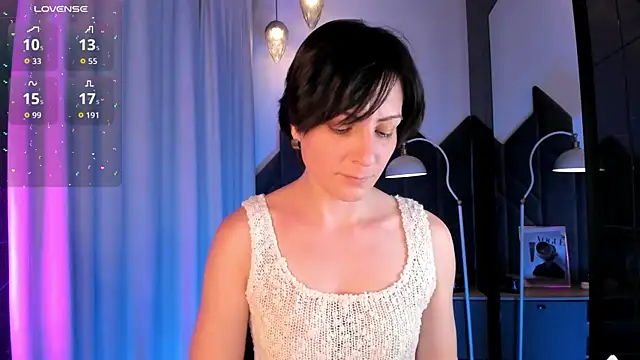 LorenDaze online show from June 2026 02:17:02 PM