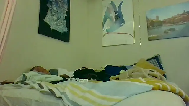eatmeplease44 online show from June 2026 03:56:02 AM