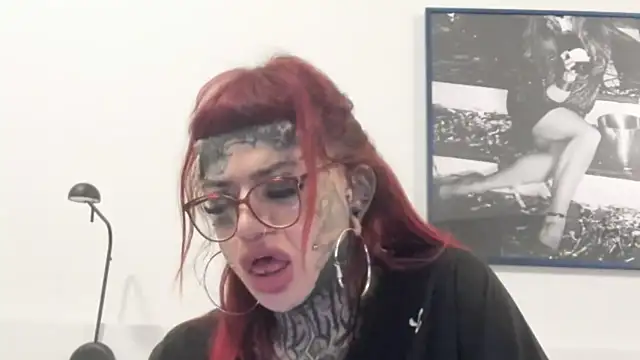 Snapshot of tamarapervert chatting on March 2026 07:06:02 PM tamarapervert online show from March 2026 07:06:02 PM