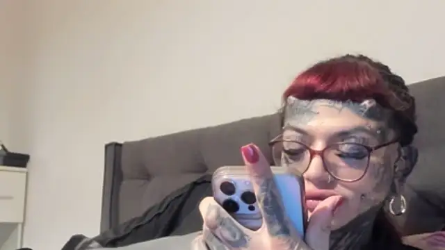 Snapshot of tamarapervert chatting on April 2026 10:47:02 PM tamarapervert online show from April 2026 10:47:02 PM