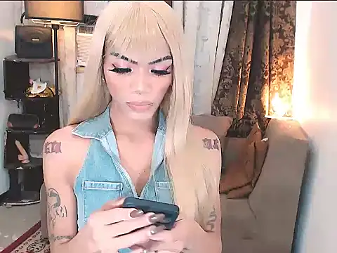 ELLIZABETHFORCUMXX online show from February 2026 09:36:02 AM