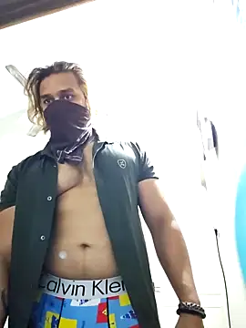 Snapshot of kaizercool1 chatting on January 2025 10:00:02 AM kaizercool1 online show from January 2025 10:00:02 AM