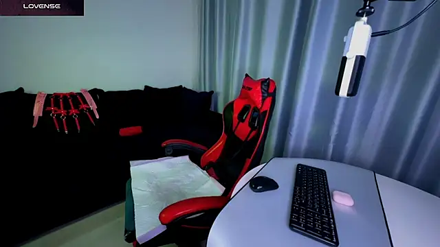 DivineBite online show from February 2025 09:25:02 PM