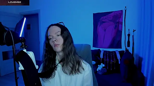DivineBite online show from April 2026 05:36:01 PM
