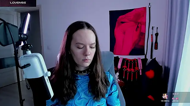 DivineBite online show from May 2026 03:50:02 PM