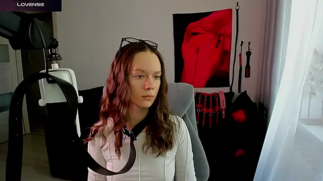 DivineBite online show from May 2026 03:06:01 PM