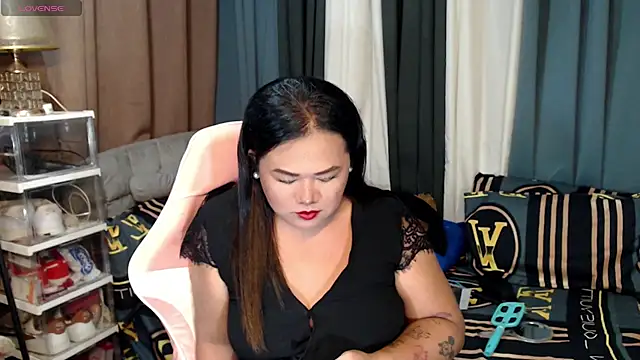 MagnificatMistress online show from January 2025 07:28:01 PM