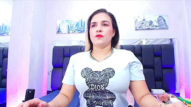  carolina fox online show from February 2025 03:10:02 AM