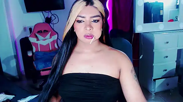 violet bigcock774 online show from November 2025 06:45:02 AM