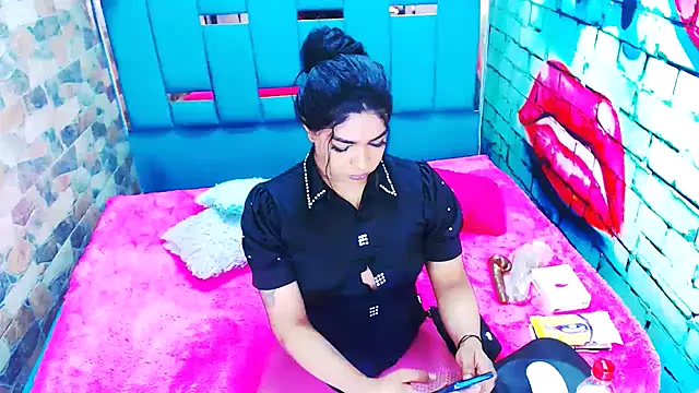 violet bigcock774 online show from June 2026 07:41:02 PM