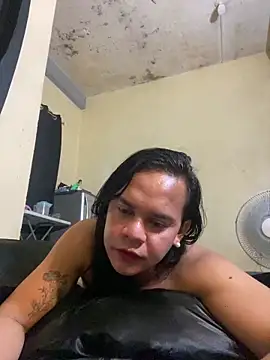 sweetyula online show from May 2026 11:34:04 PM