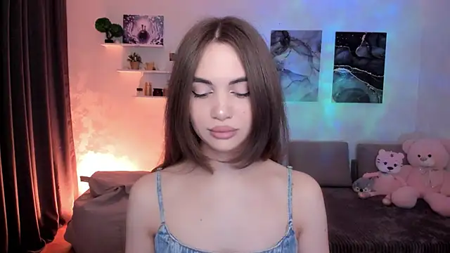 aPieceOfJoy online show from April 2026 06:08:01 AM